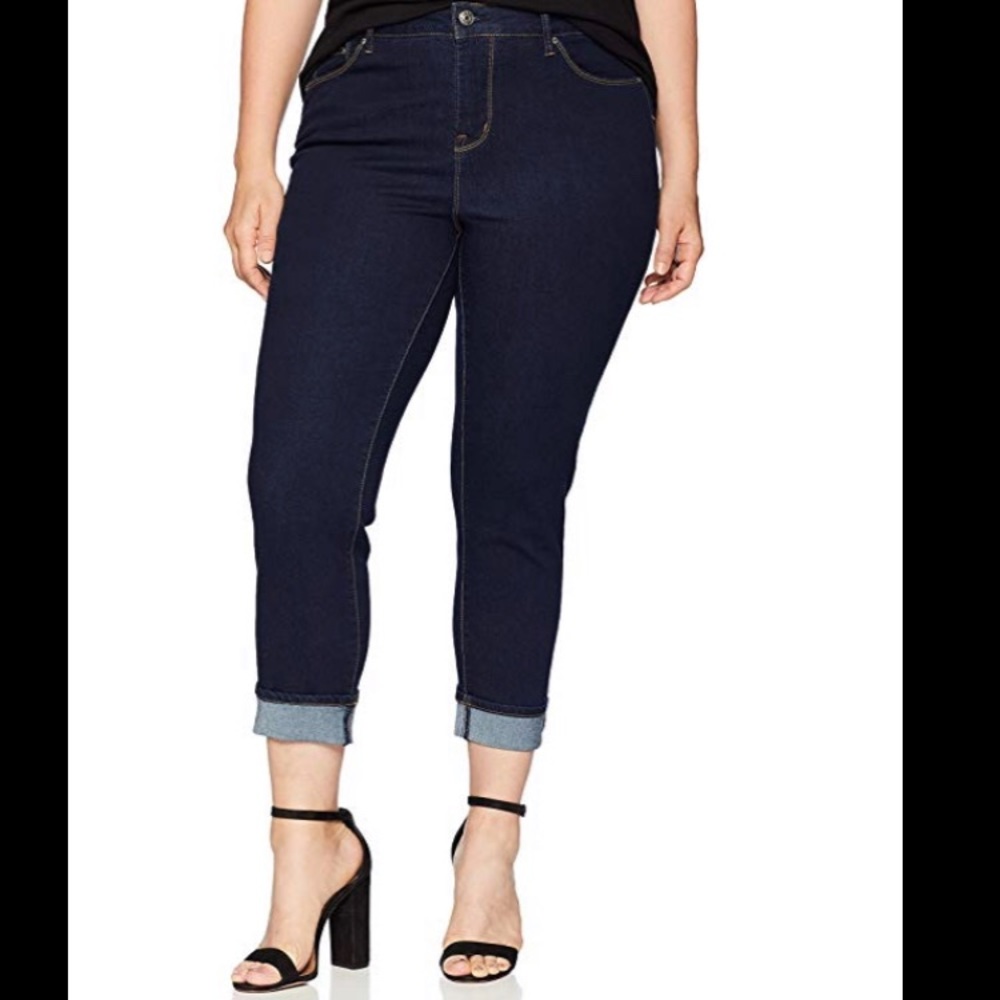 Like New Rebel Wilson Pinup Roller Jeans Size 22W